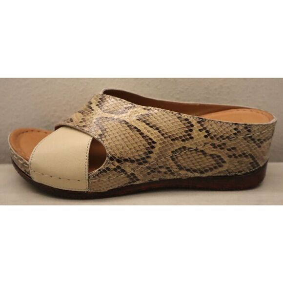 Sheridan Mia WMN Sz 41M US 10M Beige Combo Snake Print Kokos Leather Sandals - Picture 6 of 14
